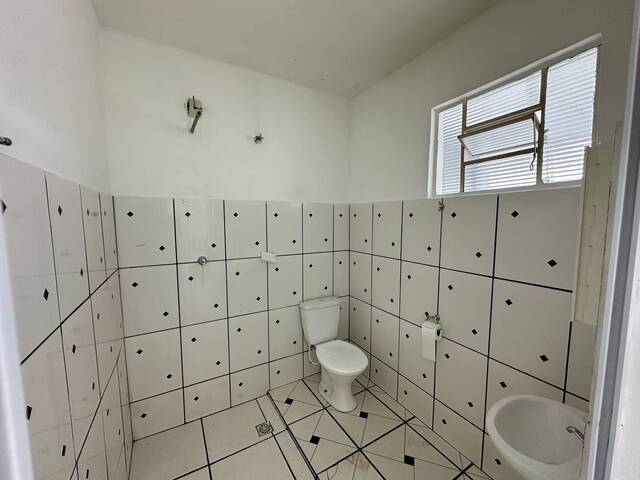 #24 - Casa para Venda em Sorocaba - SP - 2