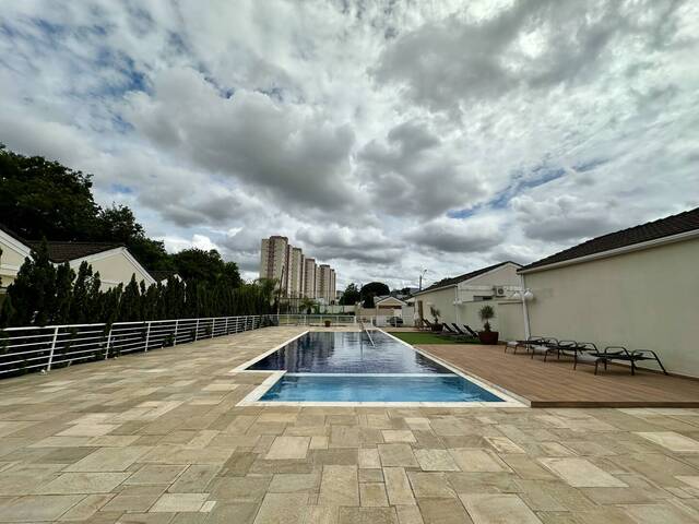 #27 - Casa para Venda em Sorocaba - SP - 2
