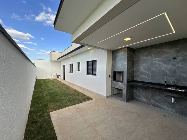 #50 - Casa para Venda em Sorocaba - SP - 2