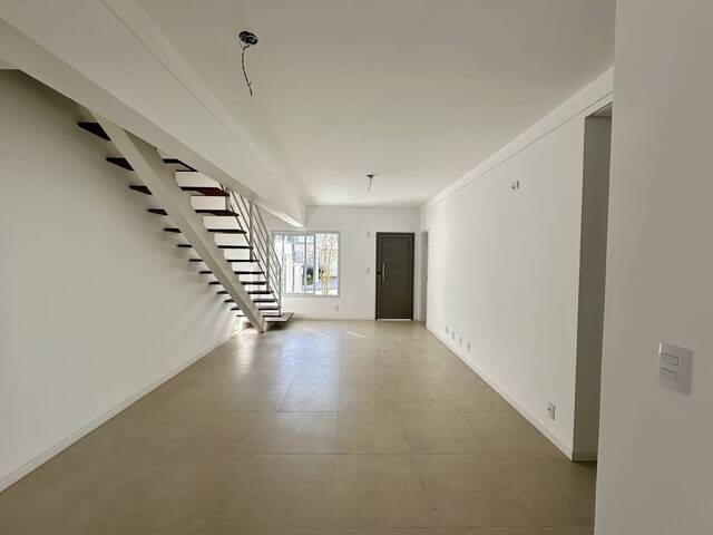 #83 - Casa para Venda em Sorocaba - SP - 2