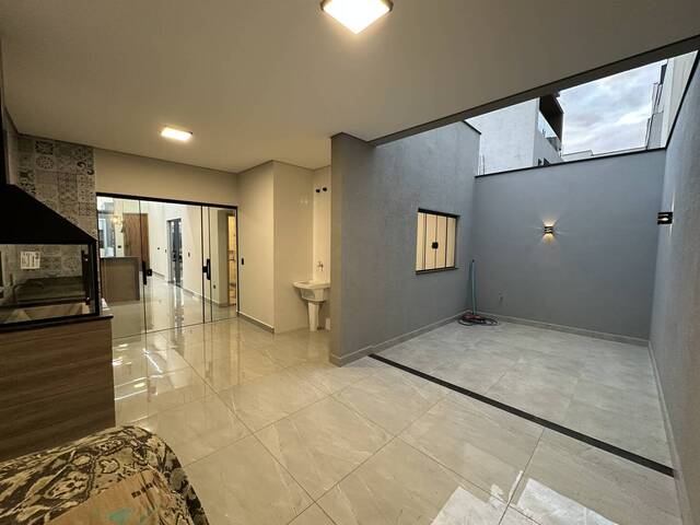 #95 - Casa para Venda em Sorocaba - SP - 2